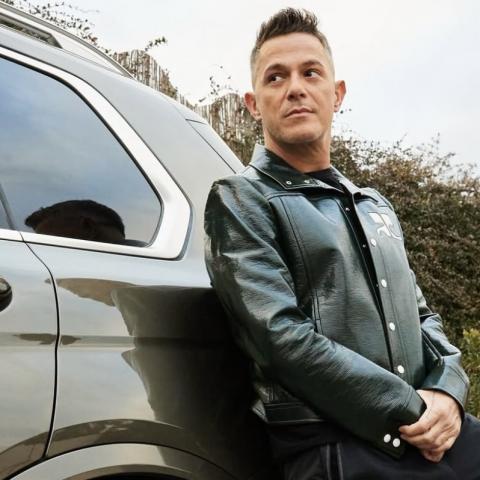 Fan acusa a Alejandro Sanz de manipulación 