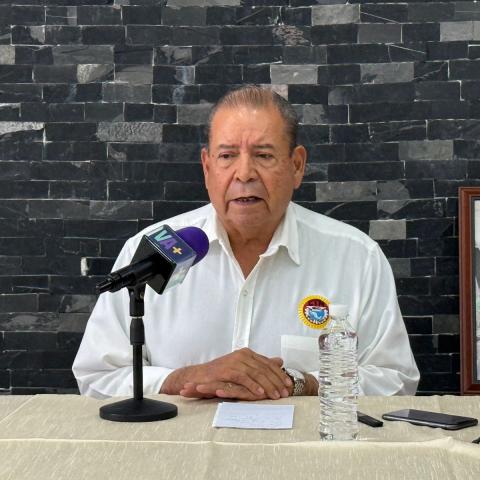 Alfredo González 