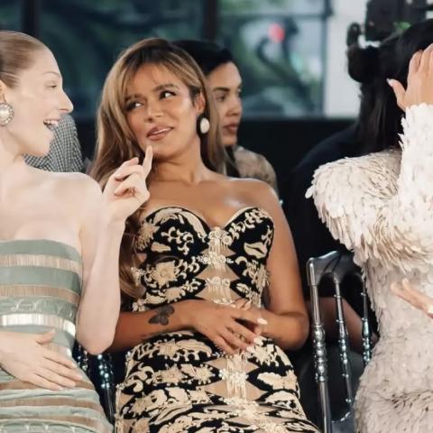 Eiza González y Ricky Martin salen en defensa de Karol G tras ser ignorada en publicación 
