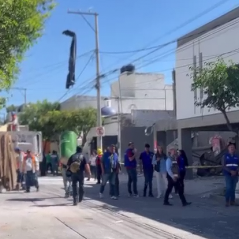 Calle Monte Everest tras explosión 