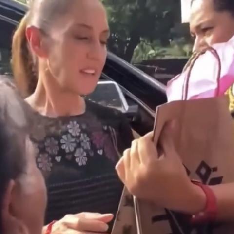 Sheinbaum rechaza regalo del exgobernador de Guerrero