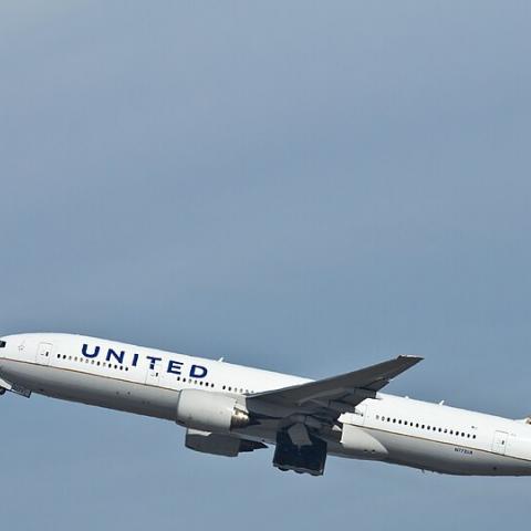 United Airlines 