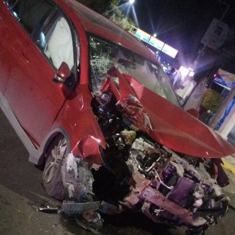 Choque poste 
