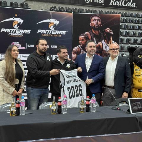 JOSÉ SANTAELLA 2023