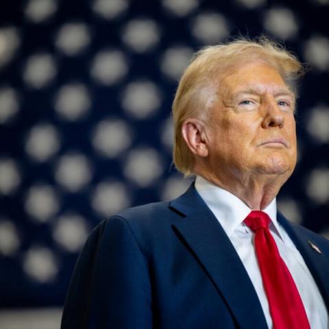 Estados Unidos lanza ataque a gran escala contra el Estado Islámico en Siria; Trump dice que es "represalia muy seria"