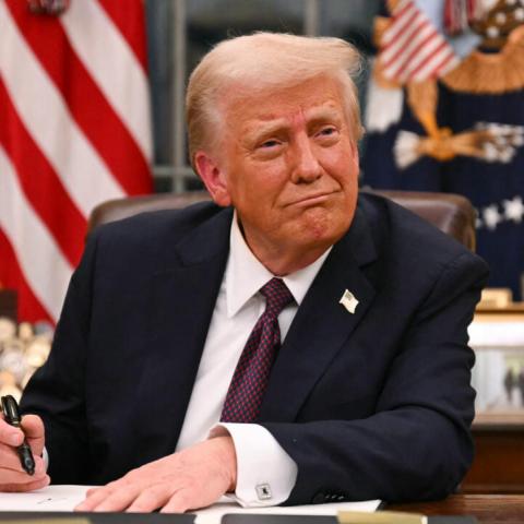 Trump impone aranceles a países aliados de Groenlandia hasta que EE. UU. complete la adquisición de la isla