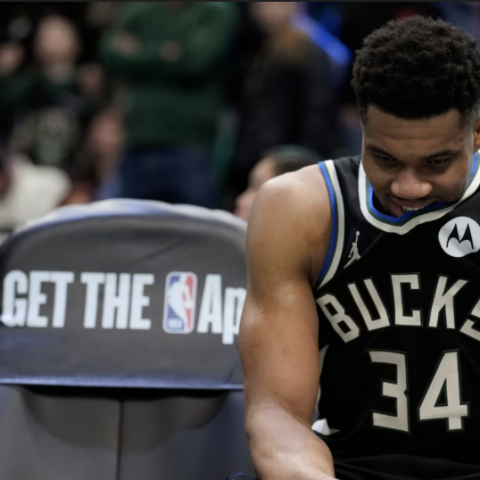 GIANNIS ANTETOKOUNMPO