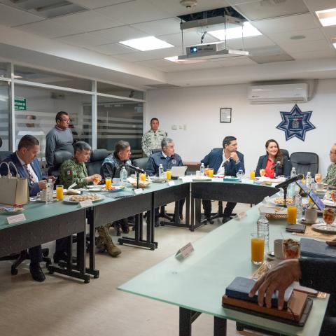 Mesa de seguridad 