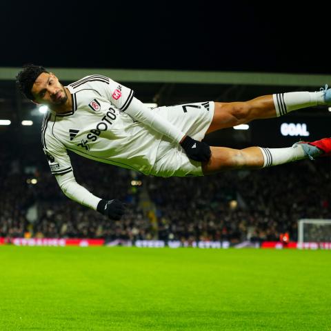 RAÚL JIMÉNEZ GOL FULHAM