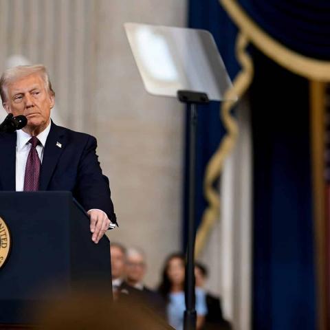 Trump insta a México a intensificar la lucha contra el crimen organizado