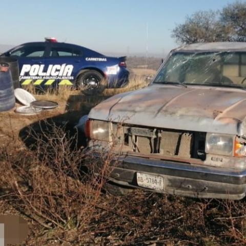 El conductor, identificado como JORGE de 30 años de edad, resultó ileso