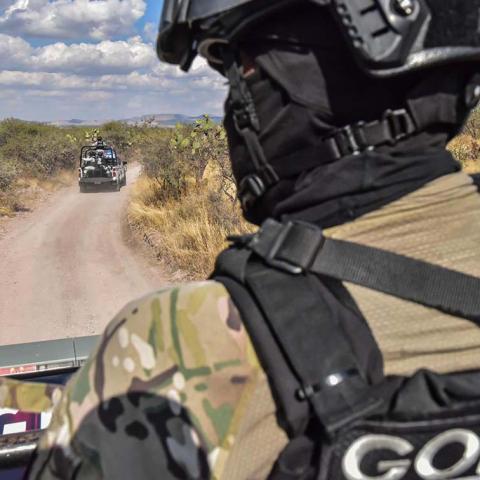 Elementos de la SSPE, en coordinación con militares, GN y las corporaciones municipales, realizan operativos de vigilancia permanente en carreteras estatales y federales