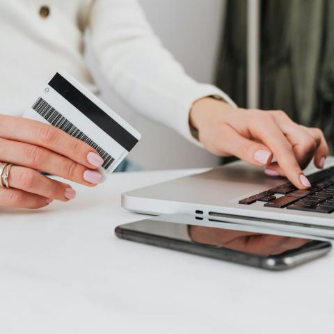 70% de movimientos bancarios se realizan vía electrónica; bancos piden tomar precauciones de seguridad