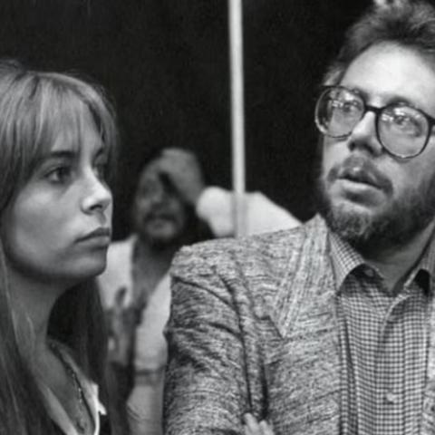 Sasha Sokol reclama en pleno 8M que Luis de Llano no ha cumplido con su condena