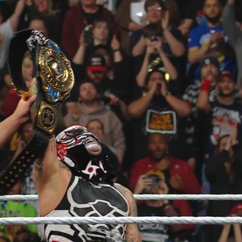 PENTA CAMPEÓN WWE