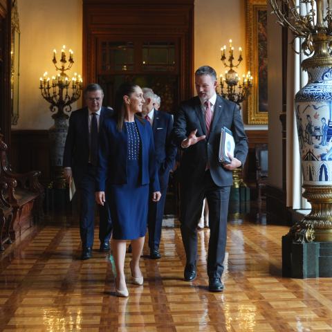 Claudia Sheinbaum y Jamieson Greer