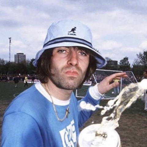 "Deja de llorar desconsoladamente": Liam Gallagher responde a comentarios tras triunfo de Inglaterra