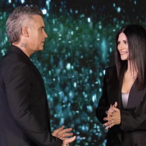 Laura Pausini, Robbie Williams y más en la ceremonia de clausura del mundial
