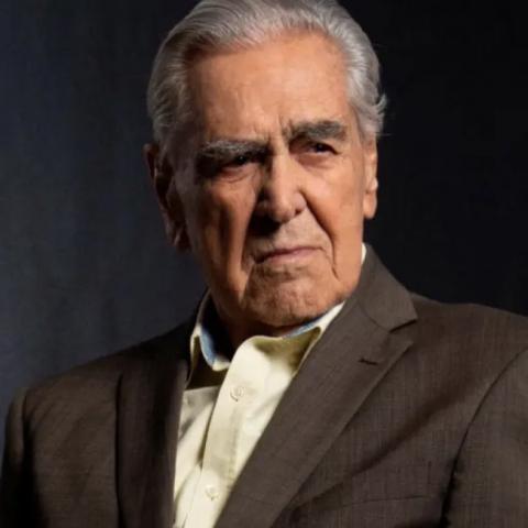 Eric del Castillo fue operado de emergencia por arterias tapadas