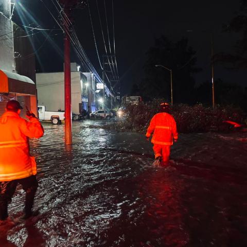 INUNDACIONES POR BASURA