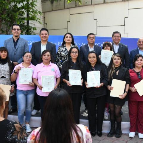 DIF Estatal capacita a mujeres para que accedan a mejores oportunidades de empleo