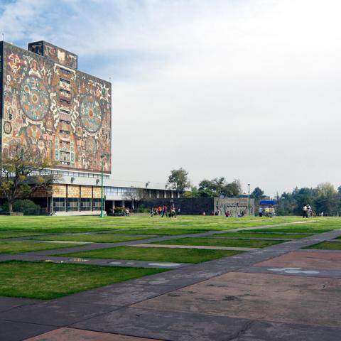UNAM 
