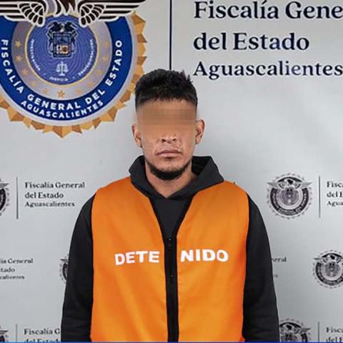 Fue señalado por atacar a una persona en Miradores de Santa Elena para robarle una mochila, un celular y dinero en efectivo; meses después fue localizado y detenido