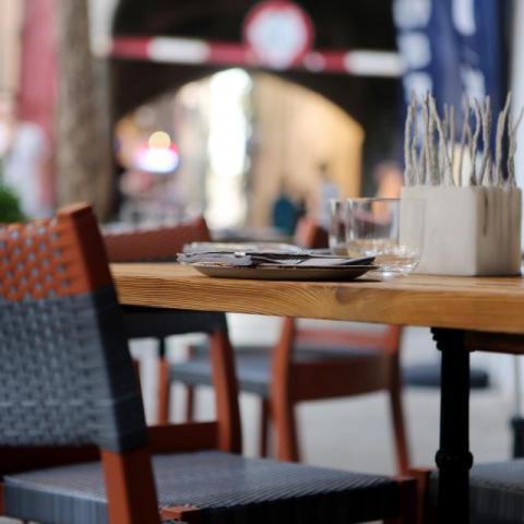 Ante regreso a clases, restaurantes de la entidad reconocen disminución en ventas