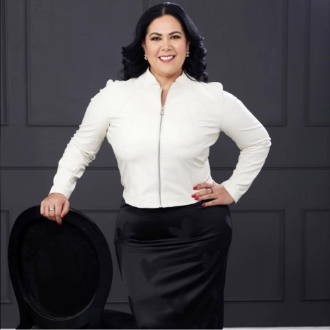 Alejandra León 