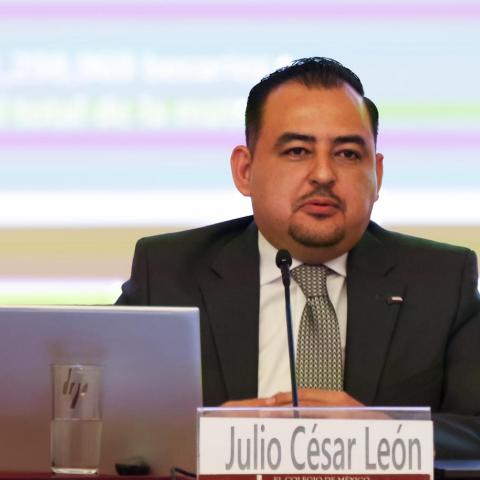 Julio León, Coordinador Nacional de Becas 