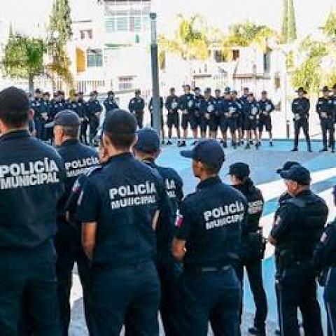 Analizan incremento salarial a policías municipales de Aguascalientes; recién egresados perciben casi 20 mil pesos al mes