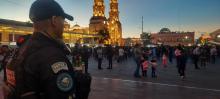 Policías Estatales vigilan en el operativo patrio