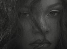 Rihanna lanza este viernes "Lift me up"