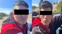 Fueron detectados por estatales circulando en una moto sin placas y sin casco