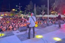 Bobby Pulido en el cierre de la feria de Pabellón de Arteaga 