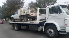 Violento ladrón de autos impactó una patrulla para no ser detenido