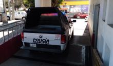 Todavía con vida Policías Municipales lo trasladaron a la Clínica del ISSSTE en donde se confirmó su deceso