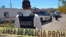 Fue su tía, quien al no tener noticias de él lo fue a visitar y lo encontró sin vida y en proceso de descomposición en el patio de servicio