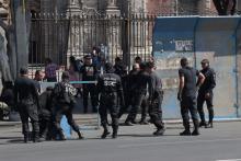 Previo a marchas por el 8M protegen con vallas metálicas monumentos, edificios y museos
