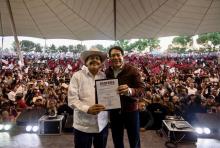 Armando Guadiana se registra como candidato a gobernador en Coahuila