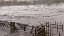Tras nevadas, California se enfrenta a inundaciones