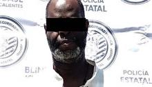 Ingresó de manera furtiva al ver sola a la trabajadora e intentó ultrajarla pero sus compañeros la auxiliaron