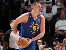 NUGGETS 3-0 WOLVES