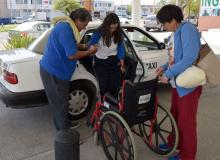 Nuevas concesiones de taxi a los que sí suben personas con discapacidad