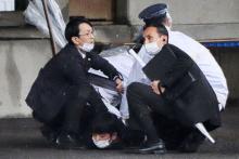 Detienen a hombre que lanzó explosivo contra primer ministro japonés