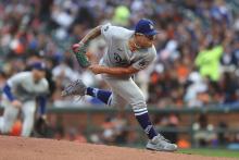 URÍAS VS GIANTS