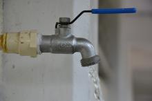 Anuncian variación en el servicio de agua en varias colonias