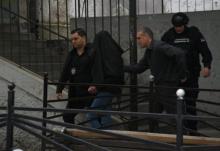 Adolescente dispara en colegio de Belgrado; mata a 8 niños y un agente de seguridad