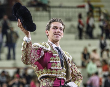 GINÉS MARÍN SEDUCE LA MONUMENTAL