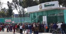 Adultos mayores deben obtener la nueva tarjeta del Banco del Bienestar para recibir su pensión
